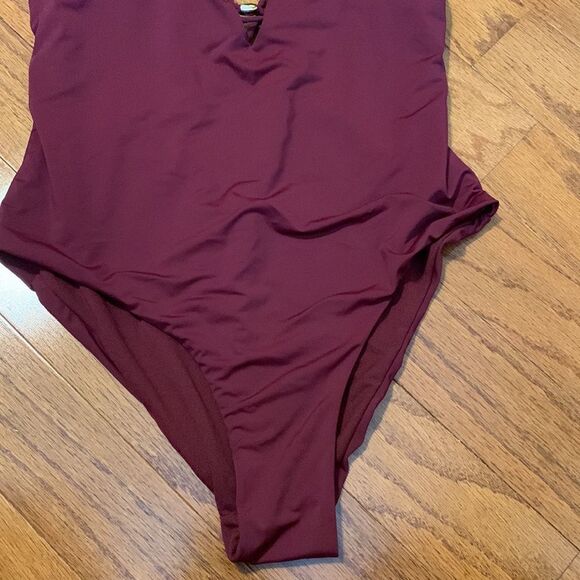 Burgundy Size M-L one piece swimsuit with shoe lace detail and gold bling - Picture 3 of 10